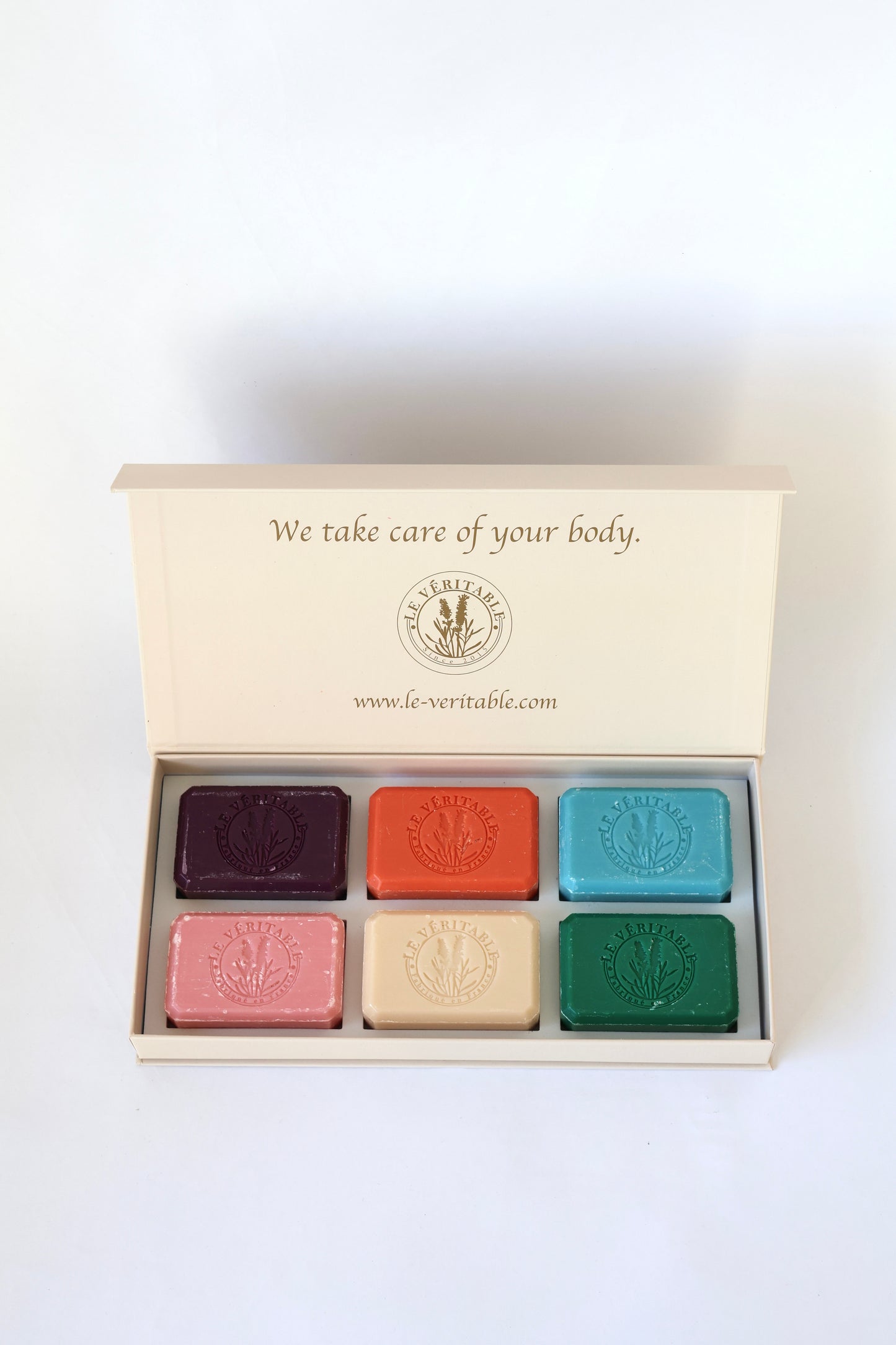 COFFRET CADEAU - 6 SAVONS